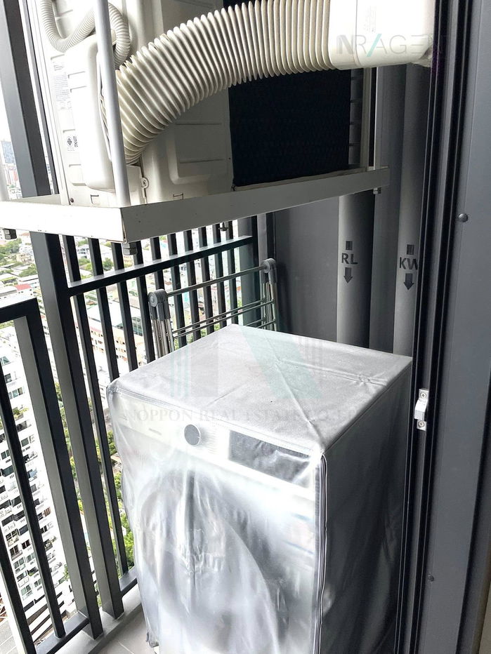 picture For Rent Condo THE BASE PHETCHABURI - THONGLOR Building 1, Floor 26,1 bed room, Room size 33 sqm - 8/8