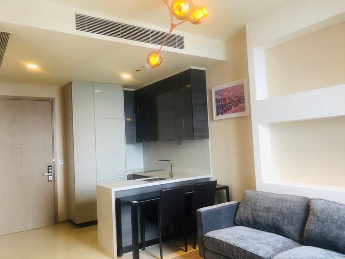 The Esse Asoke  1 Bedrooms 1 Bathrooms size 49 Sq.m.  