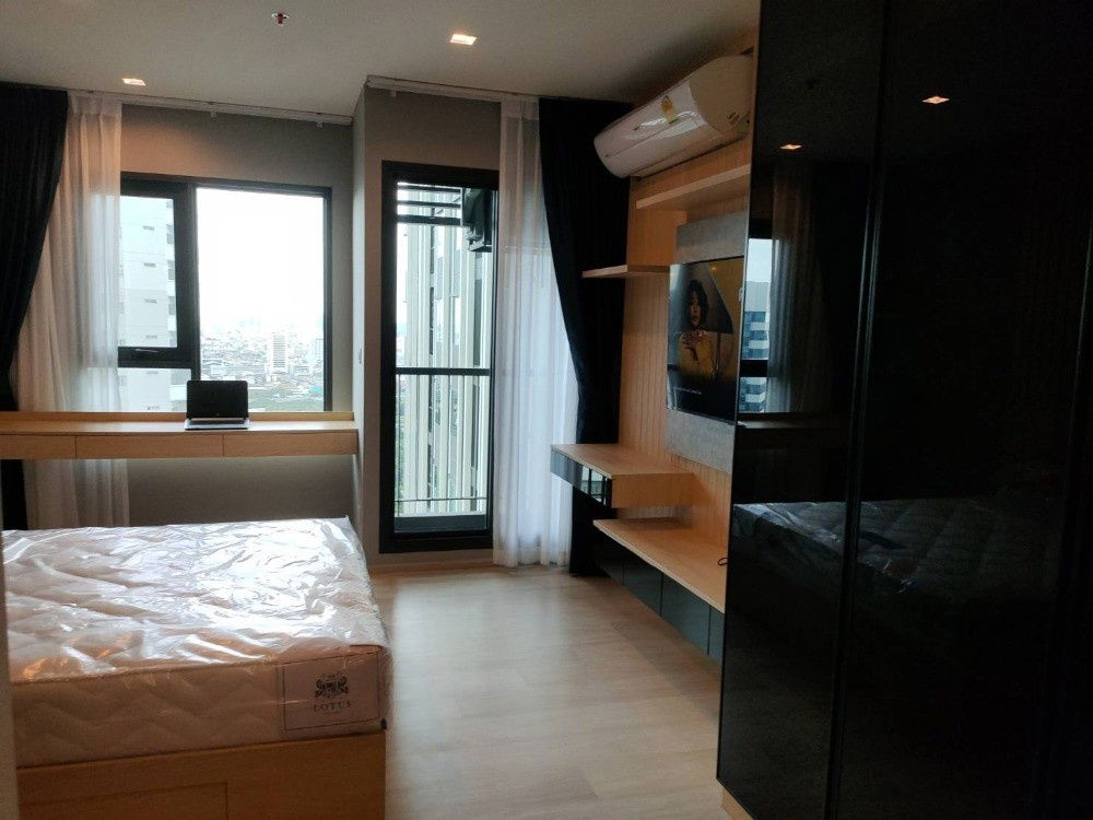 picture ✨#OL2307_255 ✨𝗙𝗼𝗿 𝗥𝗲𝗻𝘁 1️⃣7️⃣k.🔥🔥 #Luxury condo in the heart of the city 𝐂𝐨𝐧𝐝𝐨 𝗟𝗶𝗳𝗲 𝗢𝗻𝗲 𝗪𝗶𝗿𝗲𝗹𝗲𝘀𝘀 - 2/10