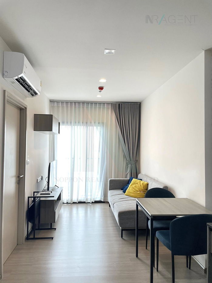 picture For Rent Condo THE BASE PHETCHABURI - THONGLOR Building 1, Floor 26,1 bed room, Room size 33 sqm - 1/8