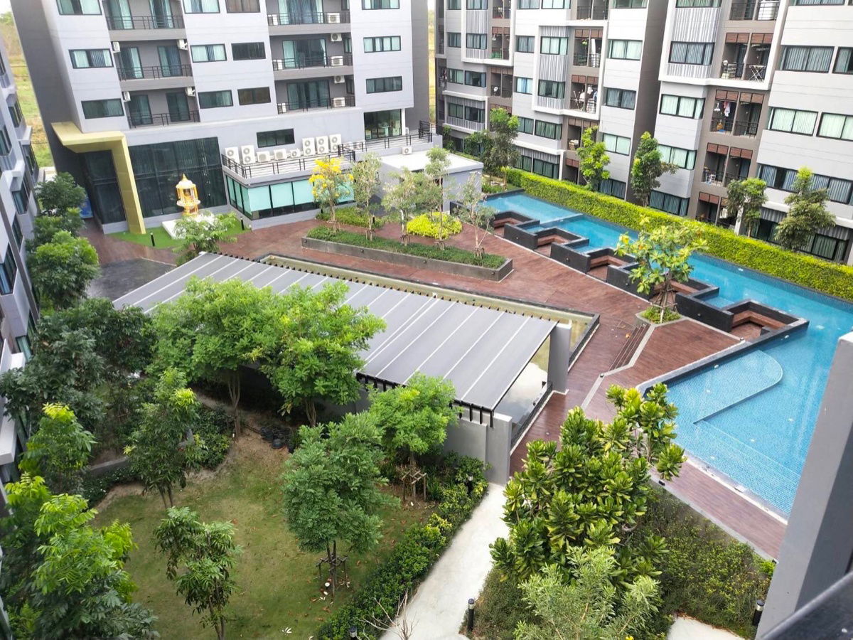 รูป ขายคอนโด เวียร์ 7 บางนา ตึก D ชั้น 5 ขนาด 28.75 ตรม. วิวด้านในมองเห็นสระว่ายน้ำและสวนของโครงการ ราคาพิเศษมาก - รูปที่ 9/9
