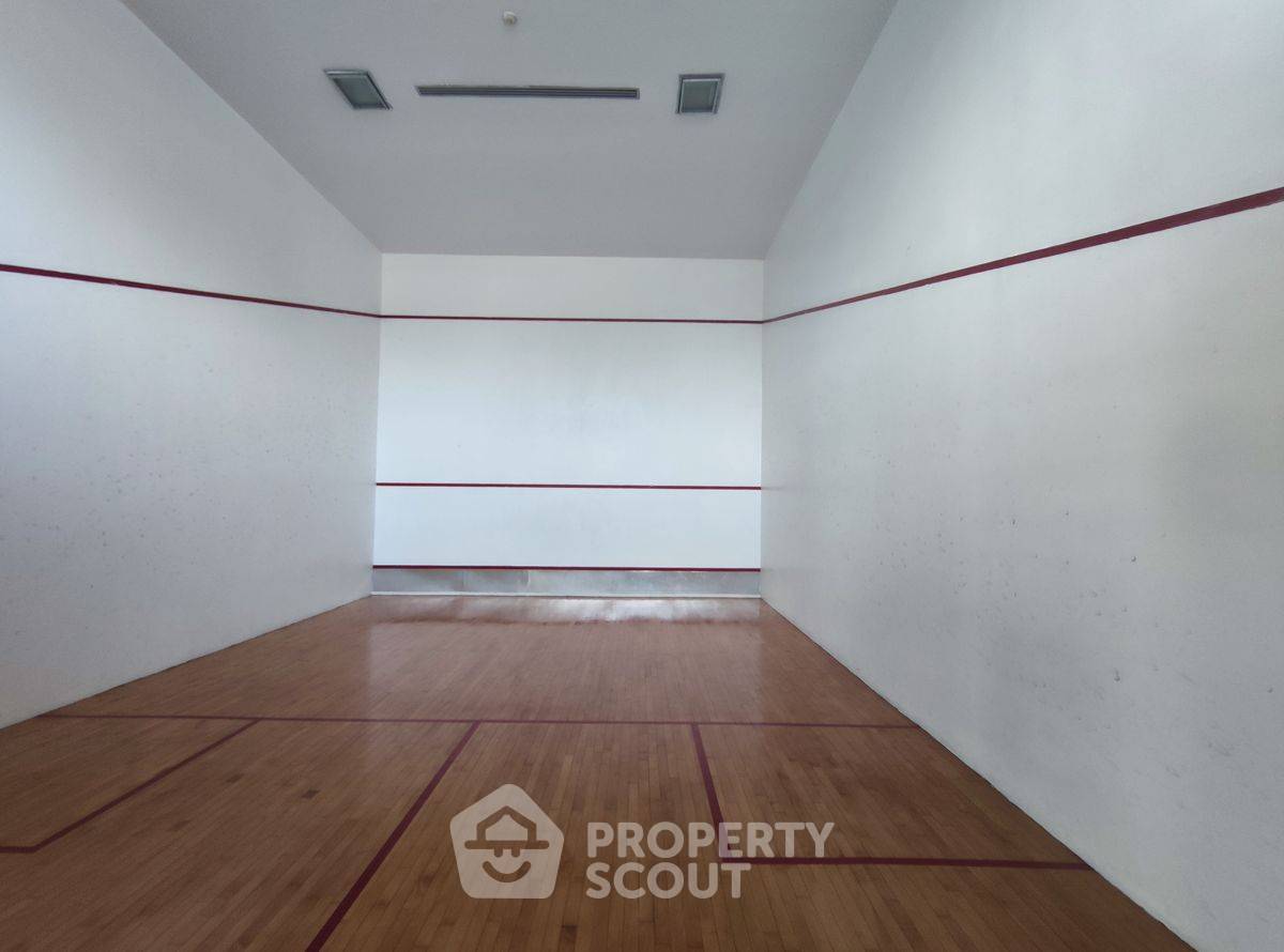 picture 2-BR Condo at Liberty Park 2 near ARL Makkasan (ID 2078685) - 15/18