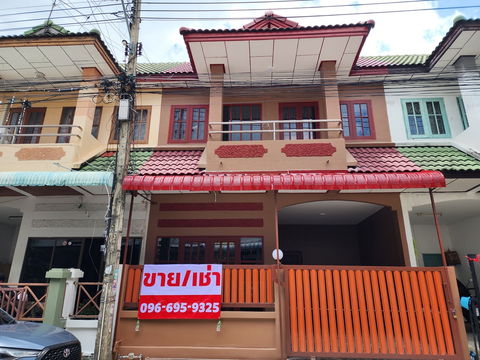 ให้เช่า ทาวน์เฮ้าส์ 2 ชั้น ม.วรุณพร 18 ตร.ว. ธัญบุรี ปทุมธานี