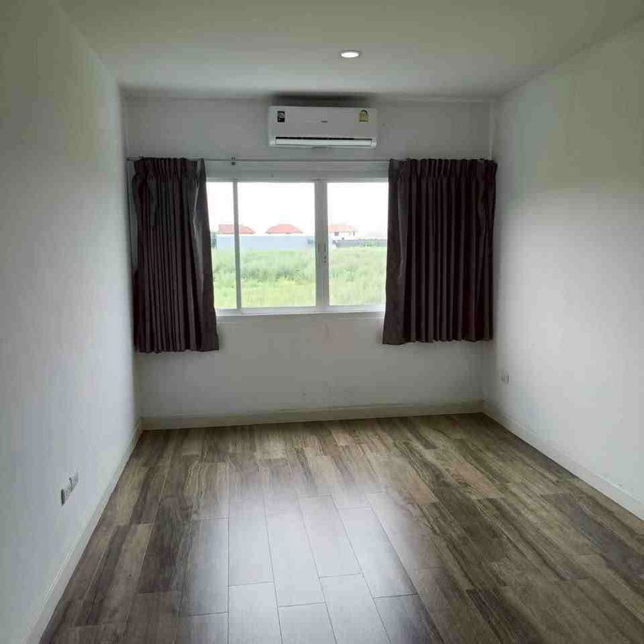 picture B1007 Townhouse for rent, 3 floors, Phanasiri Residence Village Project, Soi Prasertmanukit 29 - 5/8