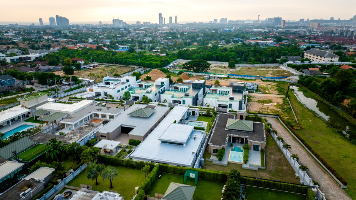 picture 🌴 Luxury Pool Villa for Sale – Siam Royal View, Pattaya (Khao Talo Road) 🌴 - 6/65