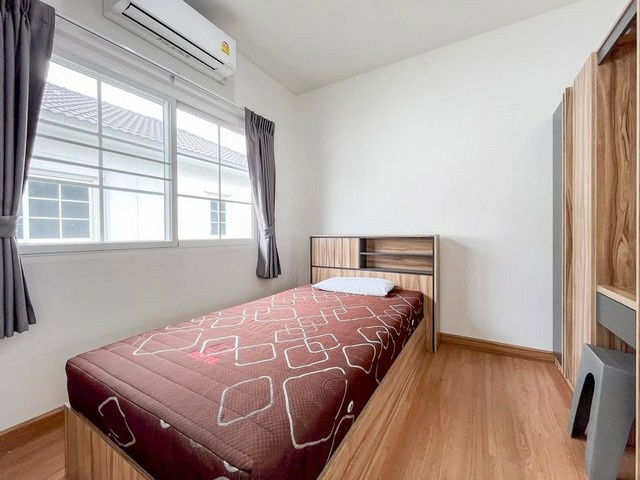 รูป HR2837ให้เช่าบ้านเดี่ยว พร้อมเฟอร์นิเจอร์ หมู่บ้านโกลเด้น นีโอ สาทร ใกล้เมโทร ทาวน์ ไม่ไกลจากBTSวุฒากาศ - รูปที่ 37/37