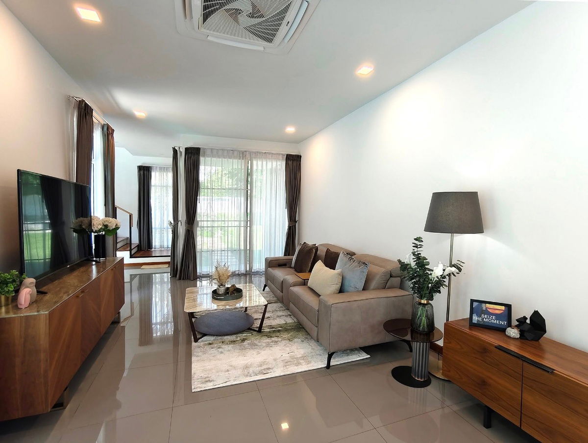 picture 🏡 Luxury Pool Villa for Sale  – Wang Tan Village 6, Hang Dong, Chiang Mai - 19/34