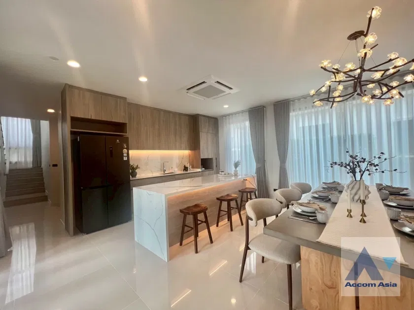 รูป 🔼🔽 AccomA 📩 Cozy styles 2-Storey Home at Burasiri Krungthep Kreetha (AA43338) - รูปที่ 4/20