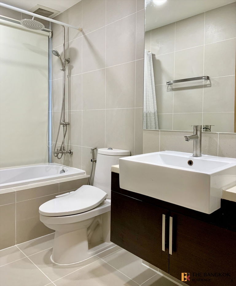 picture  Noble Remix ✨ Newly Renovated Unit, Best Market Price at Only 𝟒𝟐𝐊 🔥 Near BTS Thonglo  - 13/16