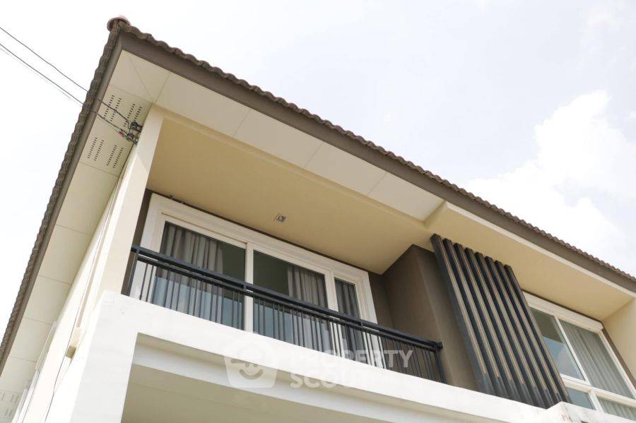 รูป บ้าน 4-ห้องนอน ที่ โกลเด้น วิลเลจ อ่อนนุช-พัฒนาการ ใน ประเวศ (ID 2147344) - รูปที่ 1/10