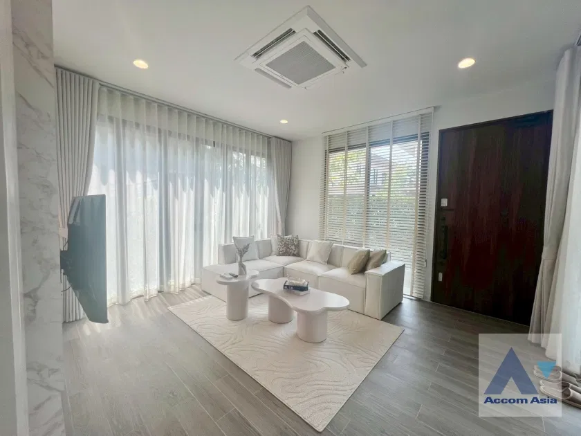 รูป 🔼🔽 AccomA 📩 Cozy styles 2-Storey Home at Burasiri Krungthep Kreetha (AA43338) - รูปที่ 3/20