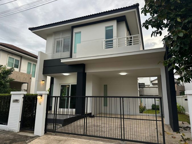 🏡 ให้เช่าบ้านใหม่ 2 ชั้น ในโครงการคุณภาพ เดินทางสะดวก ติดถนนวงแหวนรอบ 2 พร้อมเฟอร์นิเจอร์ใหม่ครบชุด ทำเลดี เดินทางสะดวก ใกล้รวมโชค โรงเรียนนานาชาติ