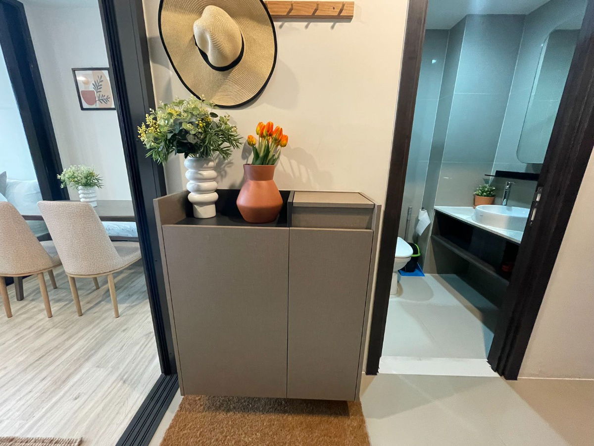 picture WS3274 🌇 Condo for rent, XT Huai Khwang - next to MRT, convenient transportation, ready to move in! Price only 18,000/month. - 13/20