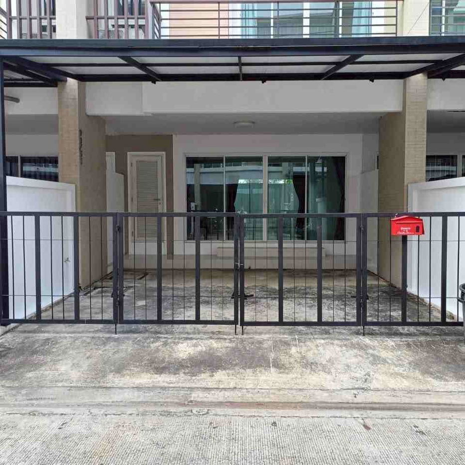 picture B1007 Townhouse for rent, 3 floors, Phanasiri Residence Village Project, Soi Prasertmanukit 29 - 2/8