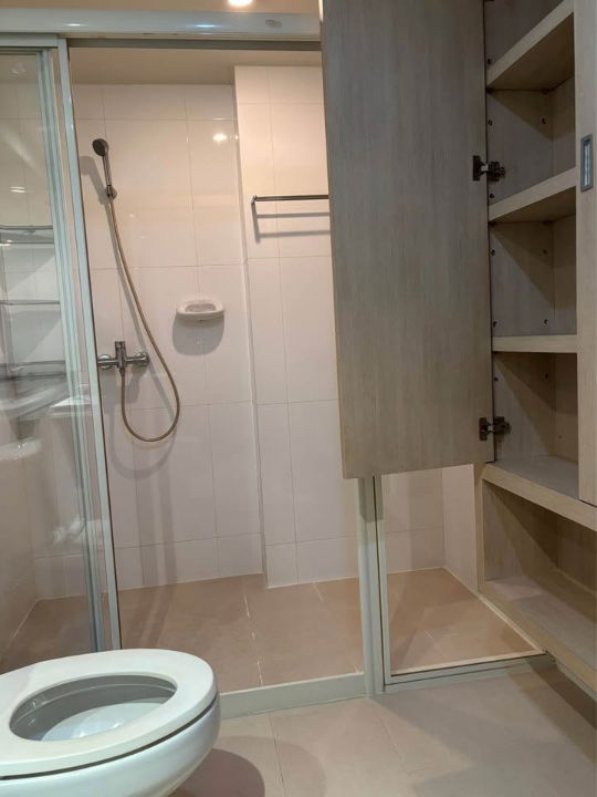 รูป คอนโด ห้องใหญ่ 102ตรม. 3ห้องนอน 2ห้องน้ำ พหลโยธิน7 ซอยอารีย์ เฟอร์นิเจอร์ครบ - รูปที่ 9/18