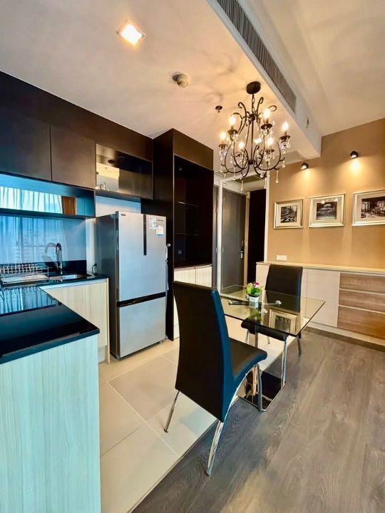 รูป ให้เช่า – Edge Sukhumvit 23 | ห้องมุม 1 ห้องนอน พร้อมอ่างอาบน้ำ | ทำเลศักยภาพย่าน CBD ใกล้ทั้ง BTS อโศก และ MRT สุขุมวิท เดินทางสะดวก - รูปที่ 8/23