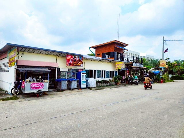 รูป ให้เช่าโกดัง 180 ตร.ม. ติดถนนใหญ่ ถ.ชัยพฤกษ์. 1-2นอน ไทวัสดุ ชัยพฤกษ์ โรบินสันไลฟ์สไตล์ ราชพฤกษ์ 900 ม. ที่จอดรถกว้าง สิบล้อเข้า-ออก - รูปที่ 6/8