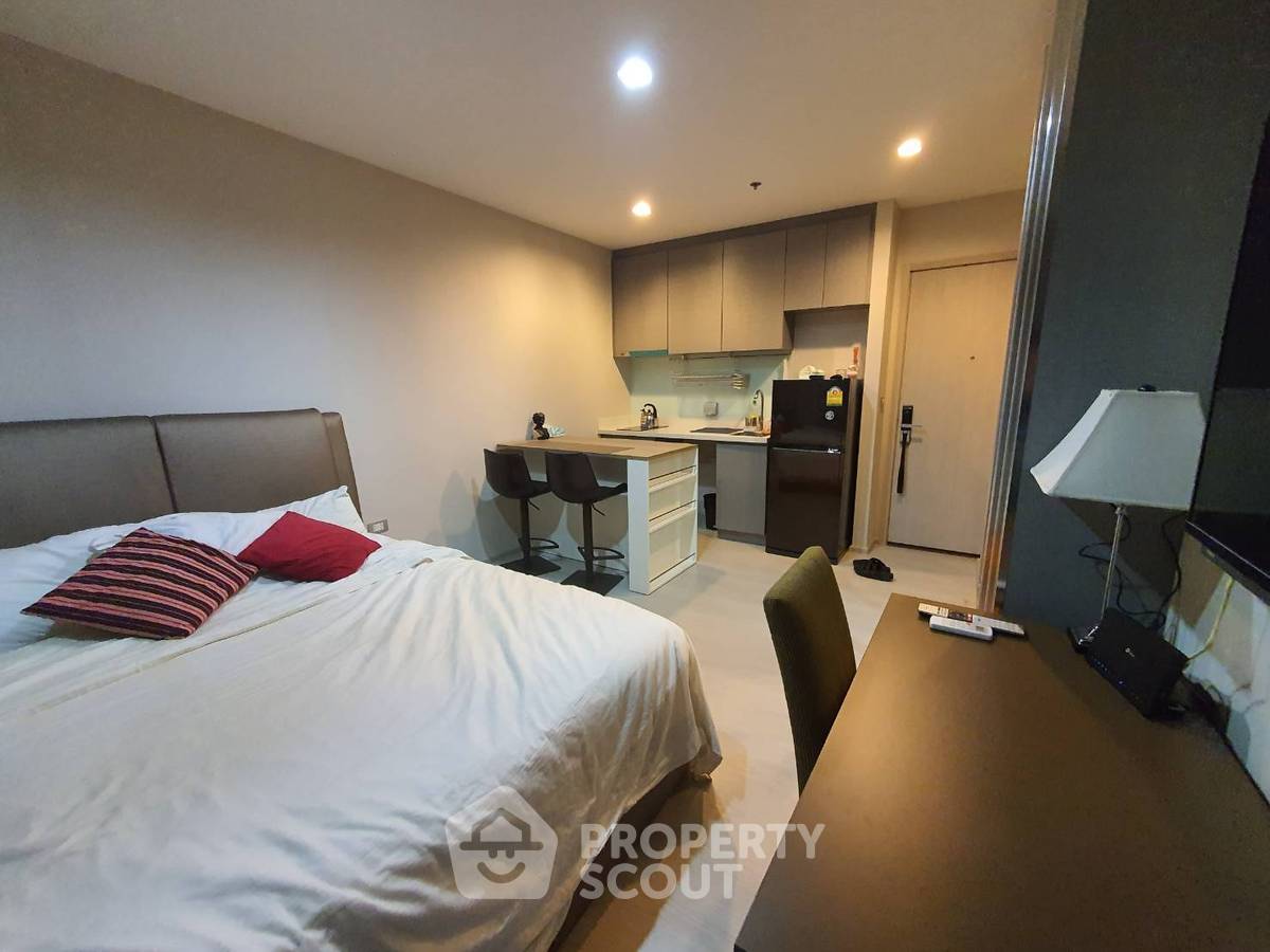 รูป คอนโด สตูดิโอ ที่ ริทึ่ม สุขุมวิท 36-38 ใกล้ BTS ทองหล่อ (ID 2298200) - รูปที่ 2/8