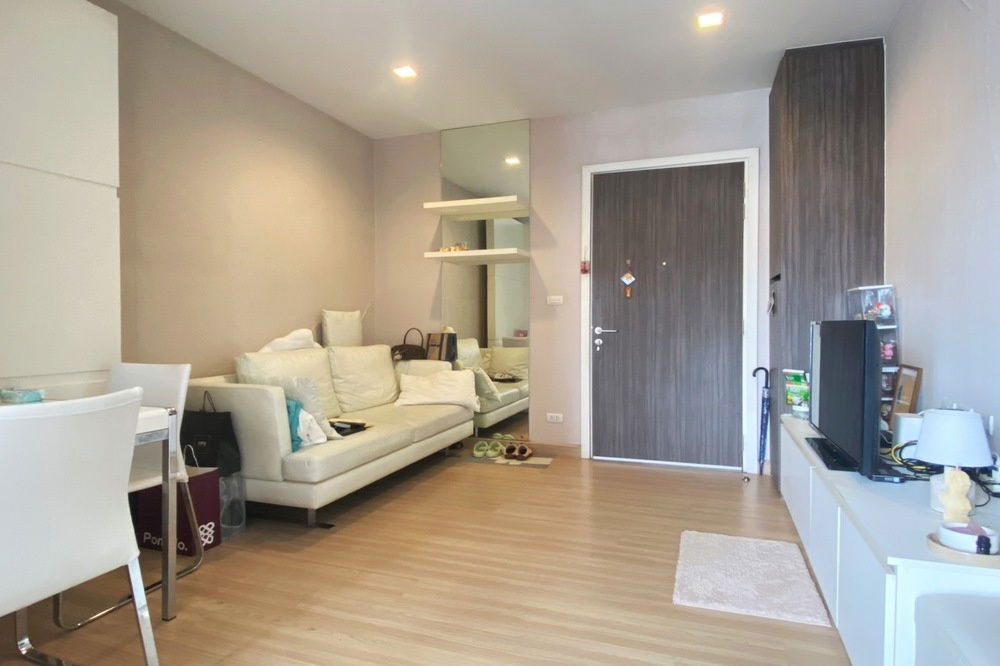 picture 🔥For Sale !!🔥 Code C20250400032..........Maestro 01 Sathorn-Yen Akat, 2 bedroom, 2 bathroom, South Facing, furnished, SELL AT LOSS!!📣📣 - 3/7