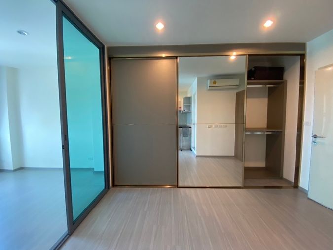 ขายคอนโด 2 ห้องนอน 35 ตร.ม. แอสปาย สาทร - ราชพฤกษ์