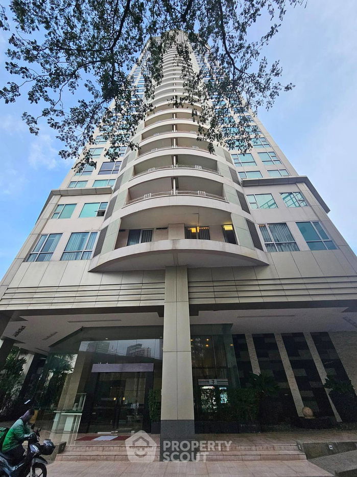picture 3-BR Condo at Sathon Heritage Residences near BTS Chong Nonsi (ID 1831543) - 20/20