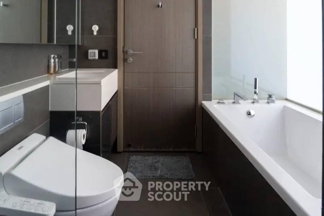 picture 1-BR Condo at The Esse At Singha Complex near MRT Phetchaburi (ID 1532607) - 8/8