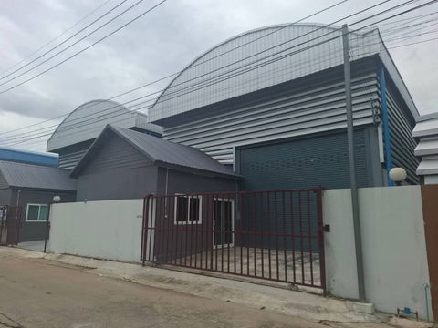โกดังให้เช่า โรงงานให้เช่า พร้อมสำนักงาน คลองข่อยปากเกร็ด นนทบุรี 
