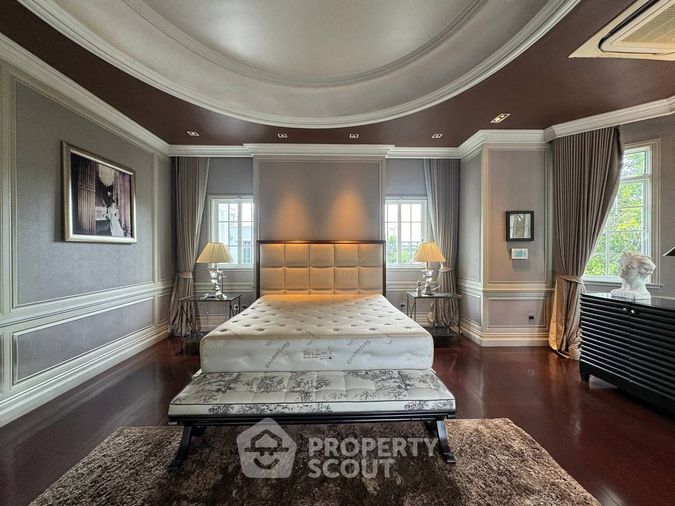 4-bed house for rent, 600 sqm, 177 sq wah, Granada Pinklao - Phetkasem
