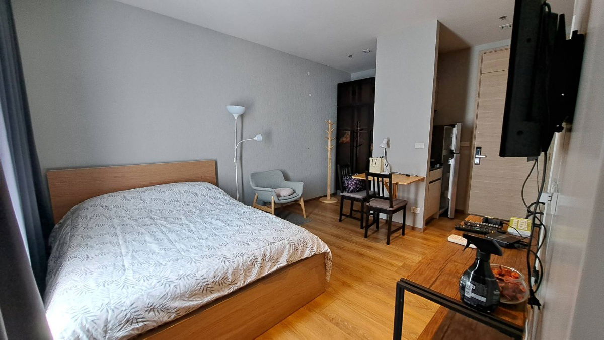 picture WS3314 for rent Park 24 (Park 24) Sukhumvit 24 near BTS Phrom Phong only 20,000 baht/month - 1/10