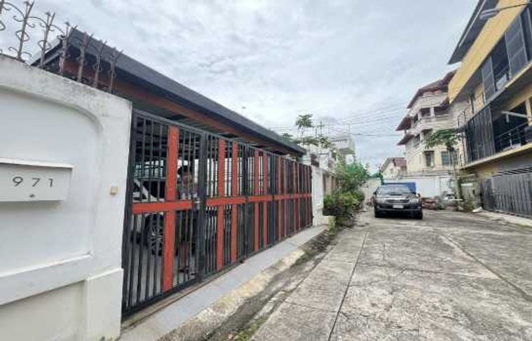 1-bed house for sale, 120 sqm, 35 sq wah, Bangkok Yai