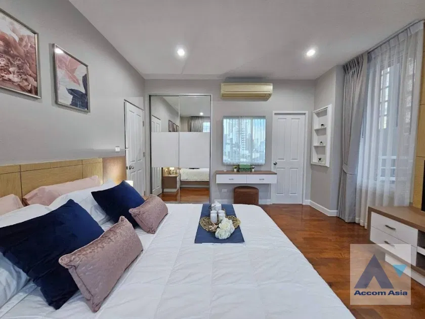 picture 🔼🔽 AccomA 📩  2 BR Condominium @Siri Residence Sukhumvit 24 (1511183) - 8/20