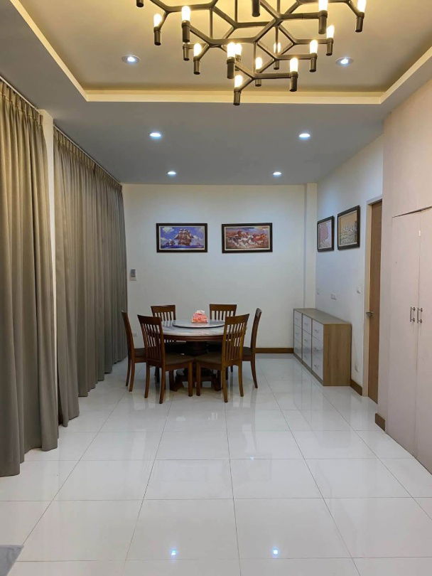 รูป ขาย บ้าน 4 ห้องนอน 5 ห้องน้ำ (มีห้องน้ำในตัวทุกห้อง) แม่เหียะ อ.เมืองเชียงใหม่ T.0946511456 - รูปที่ 6/8