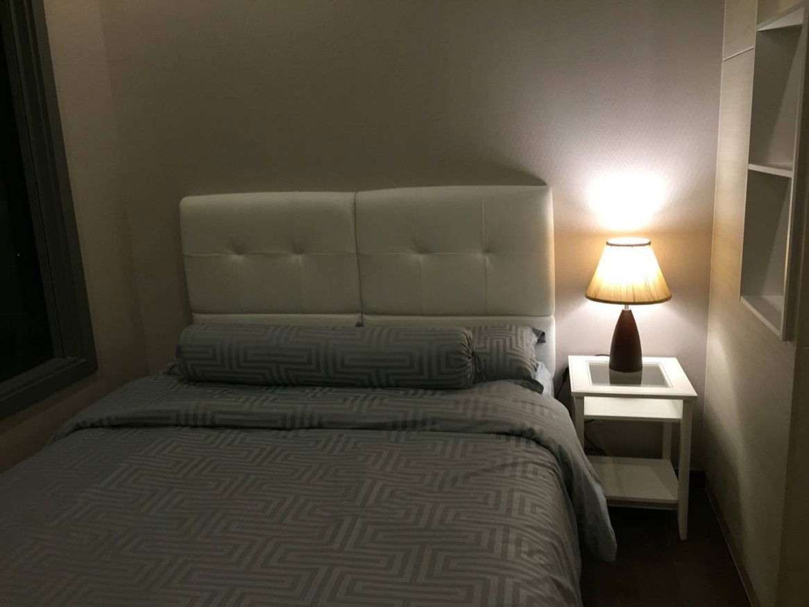 picture 🔥Q Asoke - Good price 18,000 bath / month,Studio size 30 sqm, available ( Line ID: real_realestate or phone: 0842824246)  - 6/11