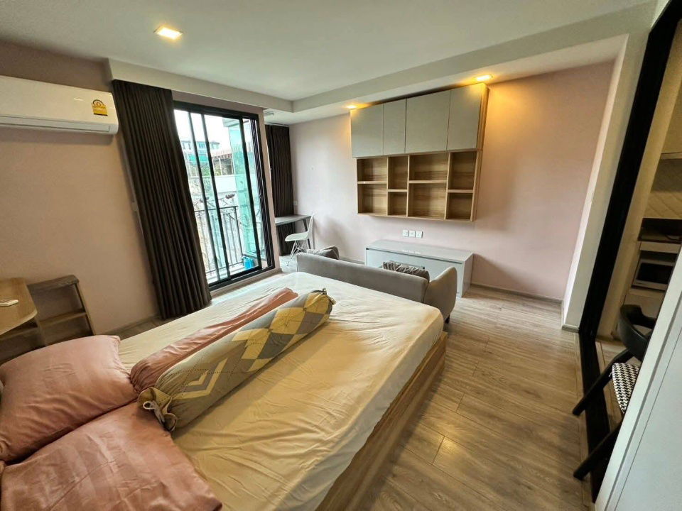 picture For rent: Maestro 14 Siam-Ratchathewi, pet-friendly, fully furnished, ready to move in. - RW006906   - 4/11