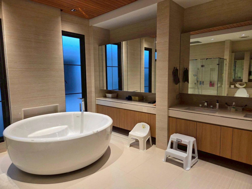 รูป LTH13145 – House for Sale บ้านขาย at Evergreen Village เอเวอร์กรีน วิลเลจ Size 610 sqm. 4 beds 5 baths ONLY 38 MB Near Central Bangna - รูปที่ 7/16