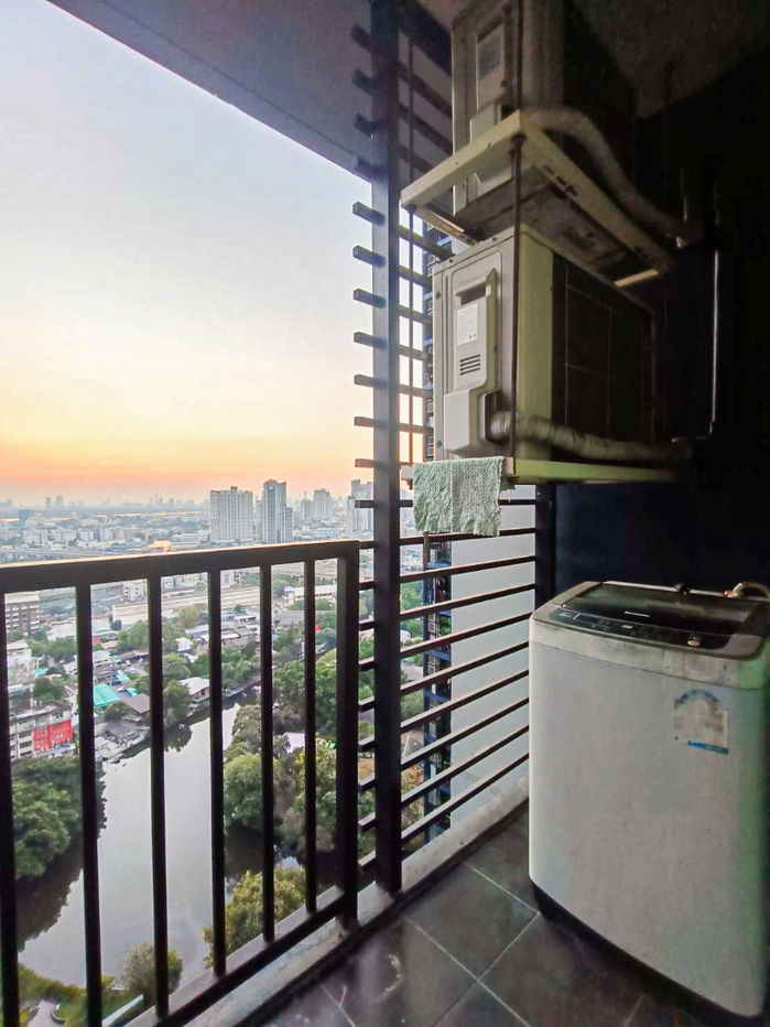 picture Condo for rent⚡The Base Sukhumvit 77⚡Ready to move in today. Interested? Contact @best_condo. - 11/12