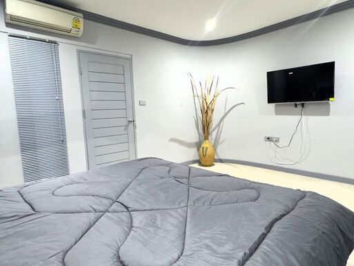 picture 2 Bedrooms Condominium @ Executive Residence II - 18/30
