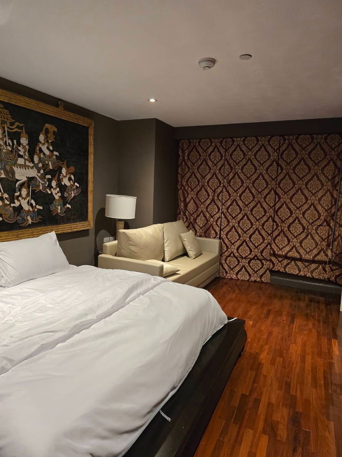รูป cd1832 ให้เช่าคอนโดหรู Penthouse วิวแม่น้ำเจ้าพระยา ราคาถูก 100,000บาท/เดือน (ราคานี้ ไม่ให้เปียโน) Le bua at State Tower ใกล้ BTS สะพานตากสิน - รูปที่ 26/49