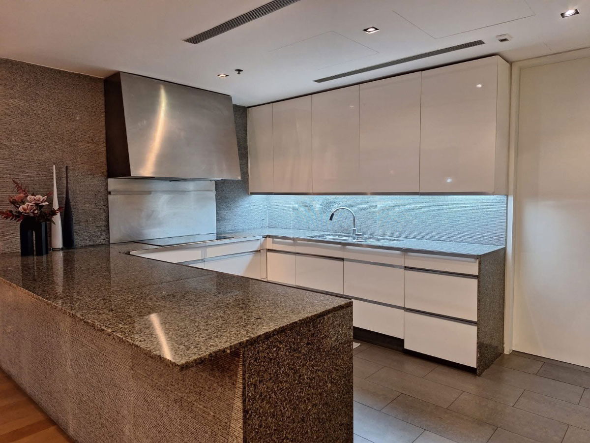 รูป #R6272 🎉 100968  ให้เช่าคอนโด The Met Condominium Sathorn - รูปที่ 13/14