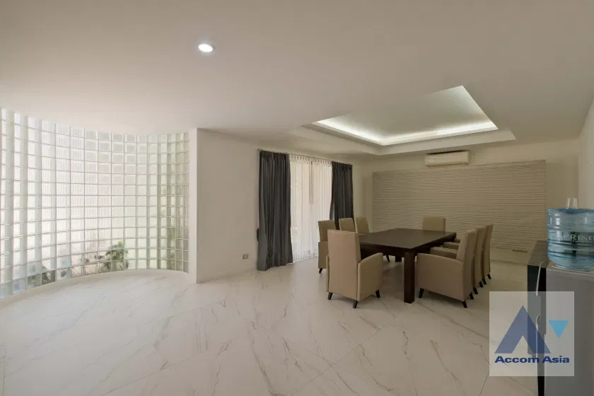 รูป 🔼🔽 AccomA 📩 Pet friendly,Private Swimming Pool 4 BR House in Phra Khanong Nuea (AA18616) - รูปที่ 11/20