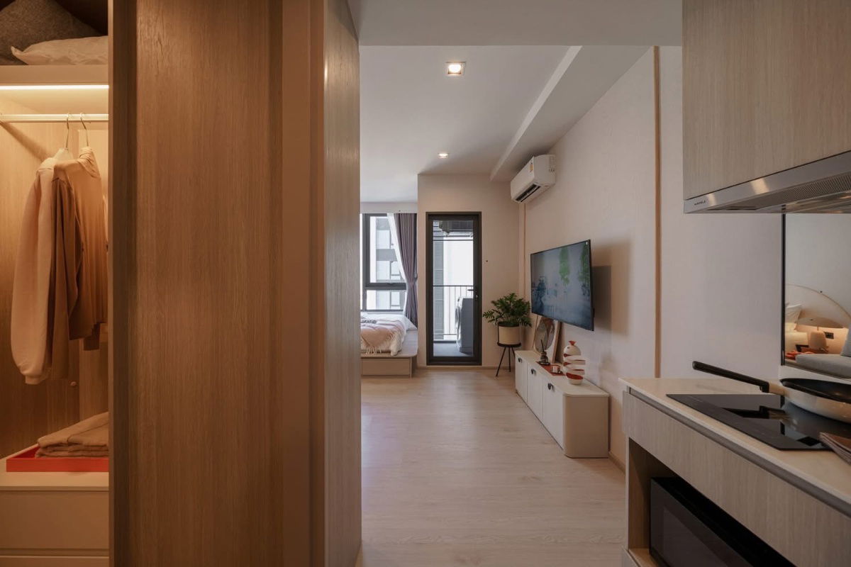 picture For Rent - Reference Sathorn - Wongwianyai , Luxury Class Ready to move in - 2/4