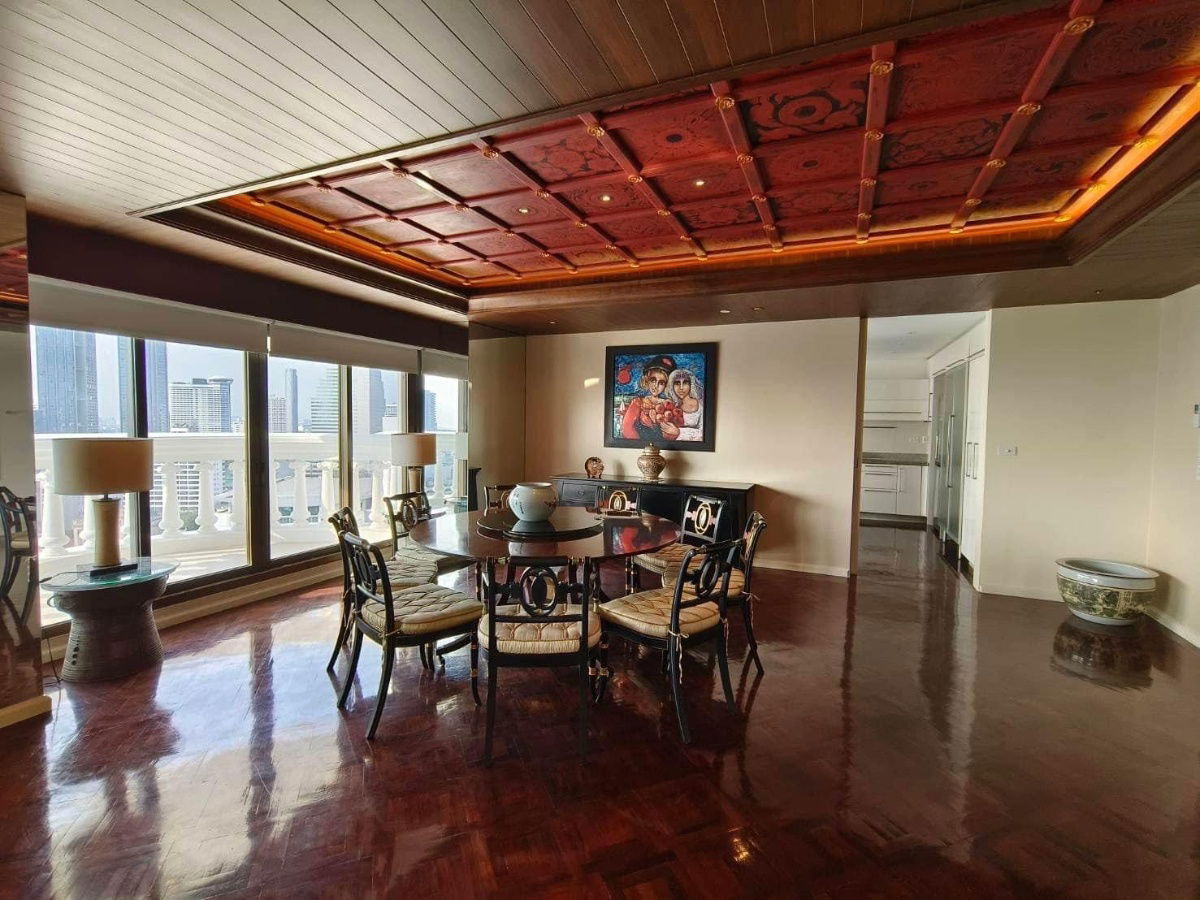 รูป cd1832 ให้เช่าคอนโดหรู Penthouse วิวแม่น้ำเจ้าพระยา ราคาถูก 100,000บาท/เดือน (ราคานี้ ไม่ให้เปียโน) Le bua at State Tower ใกล้ BTS สะพานตากสิน - รูปที่ 9/49