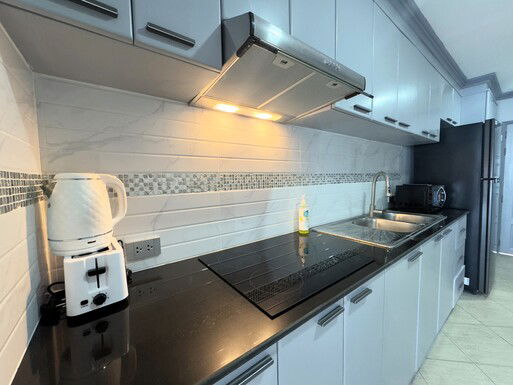 picture 2 Bedrooms Condominium @ Executive Residence II - 6/30