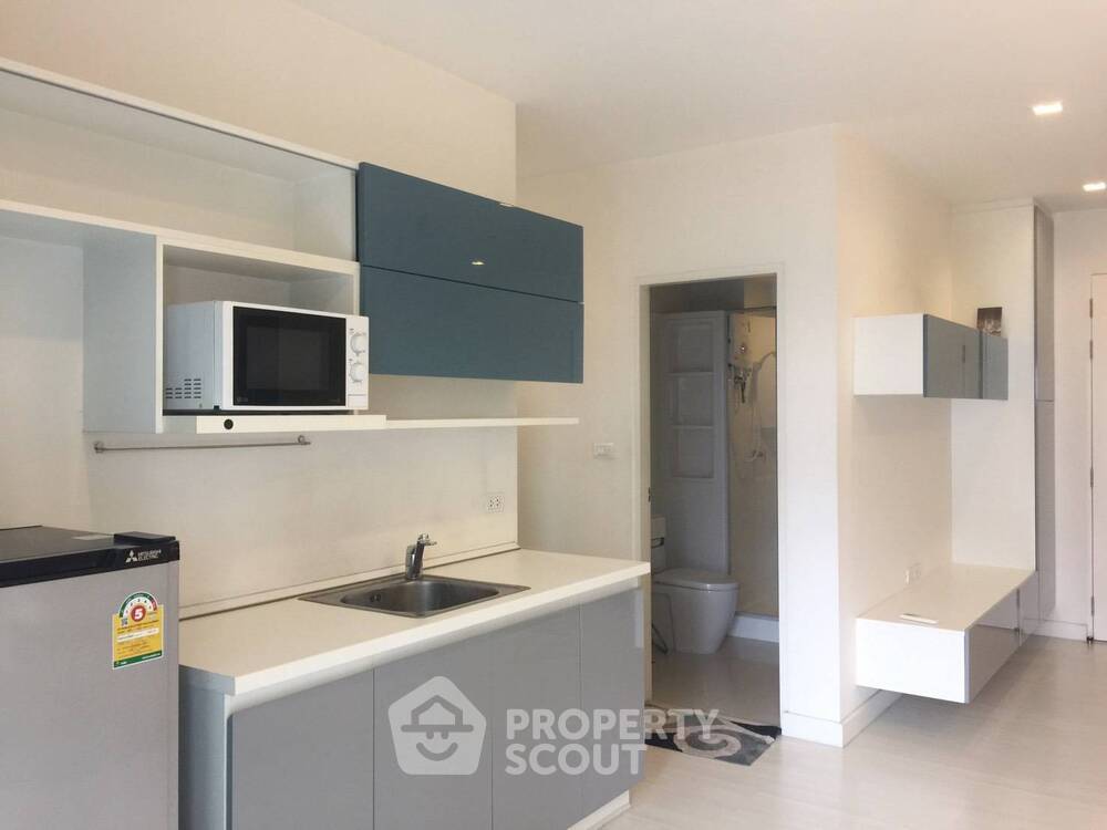 picture 1-BR Condo at The Room Ratchada-Ladprao near MRT Ratchadaphisek (ID 2143950) - 8/8
