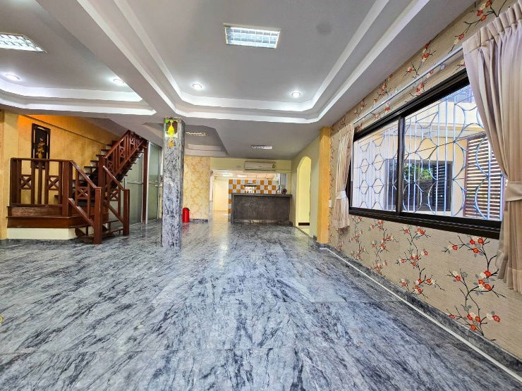 รูป ให้เช่าบ้าน - 4 ห้องนอน 2 ห้องน้ำ  ตกแต่งครบ
 ถ.นวมินทร์  ( โพธิ์แก้ว) - รูปที่ 5/10