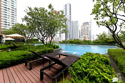 ขายคอนโด : 🩵New - Luxury unit, Villa Asoke near MRT Phetchaburi 