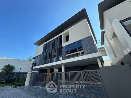 บ้าน 4-ห้องนอน ที่ ดิ เออเบิร์น รีเซิร์ฟ พระราม 9-มอเตอร์เวย์ ใกล้ ARL หัวหมาก (ID 2300848)