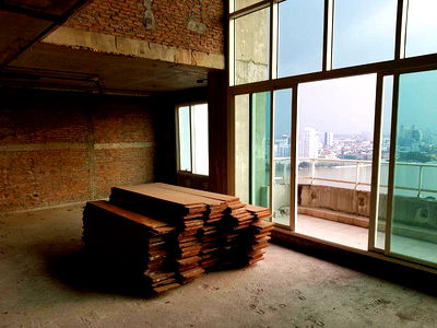 ขายคอนโด : LTHC13159 – Condo for Sale คอนโดขาย at Watermark Chaophraya River  Size 273 sqm. 4 beds 5 baths Near BTS Krung Thon Buri ONLY 31 MB