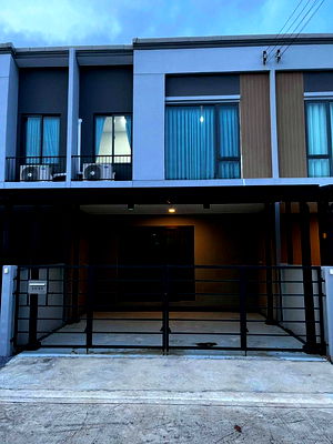 บ้านเดี่ยวให้เช่า : #st20368 ให้เช่า  พลีโน่ สุขุมวิท–บางนา 2   ทาวน์โฮม ติดเมกะบางนา  