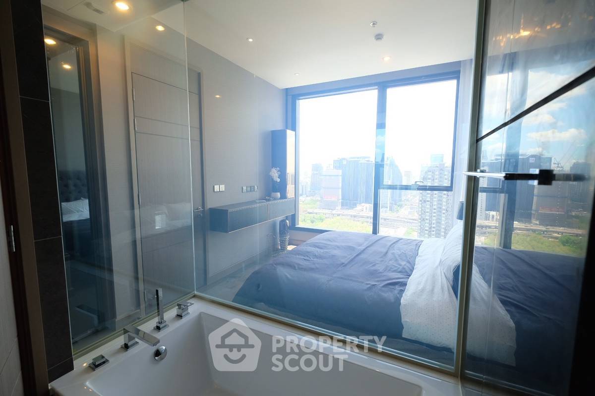 picture 1-BR Condo at The Esse At Singha Complex near MRT Phetchaburi (ID 435928) - 4/12